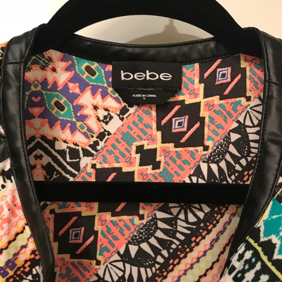 BeBe 3/4 sleeve zip top - Picture 2 of 3